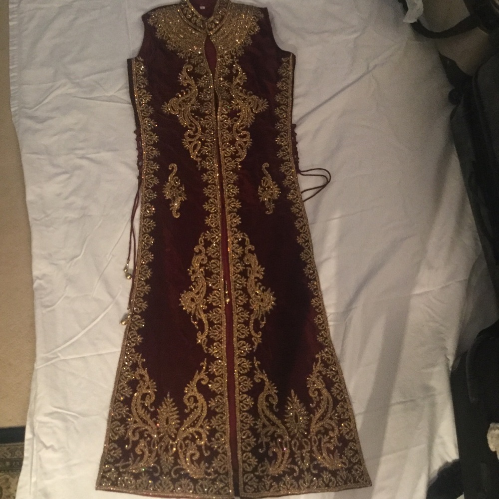 Velvet Embroidered Vest Coat
